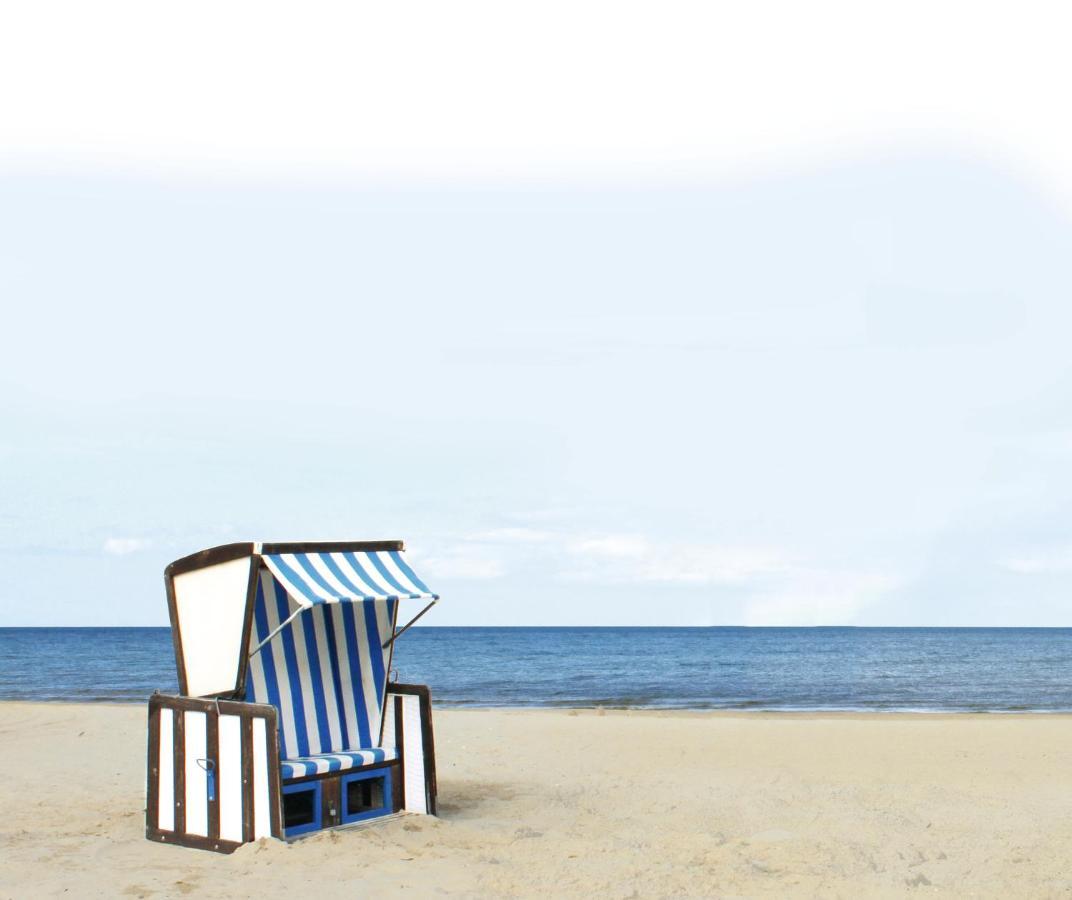 Reet Am Strand Mit Hund Karlshagen ภายนอก รูปภาพ